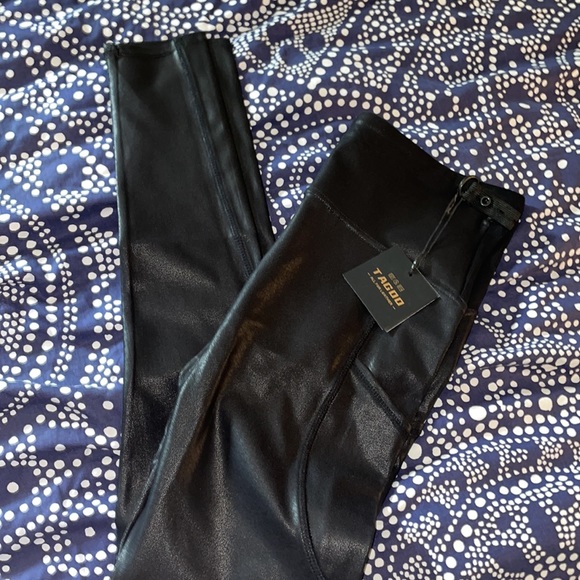 Tagoo Maternity Over Belly Leggings - Picture 7 of 7